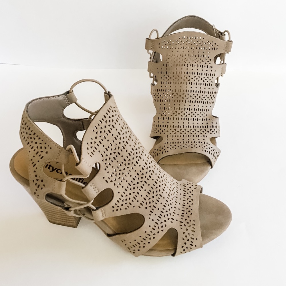 Super cute scrappy heels